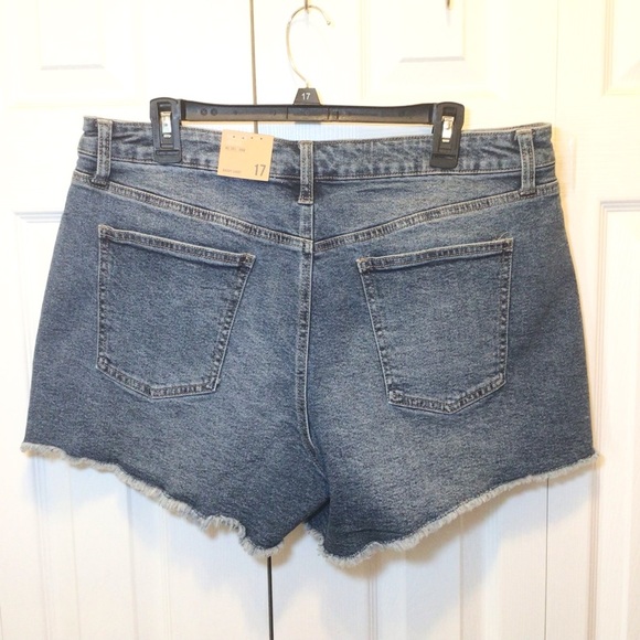 Project Indigo Juniors Medium Wash Mid-Rise 90’s Style Baggy Denim Shorts - Picture 5 of 9